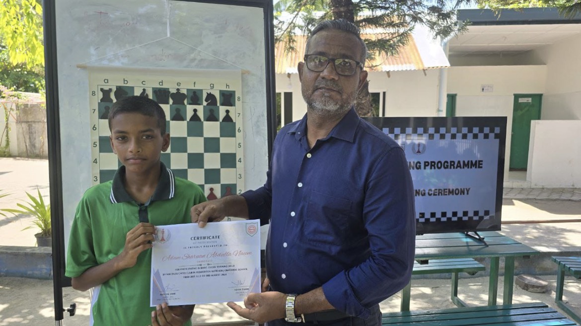 A.Dh.Omadhoo School Basic Chess Training Program