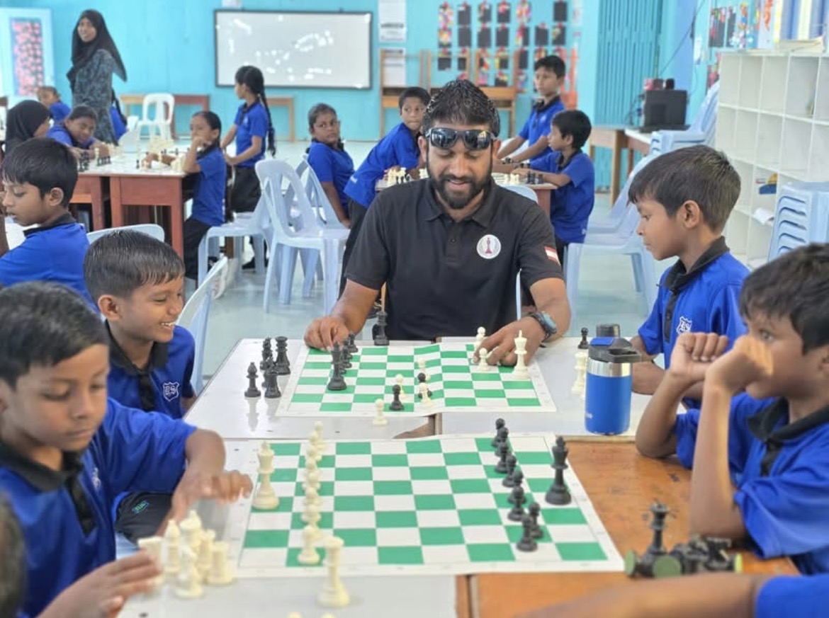 ADh.Dhangethi School Basic Chess Training Program